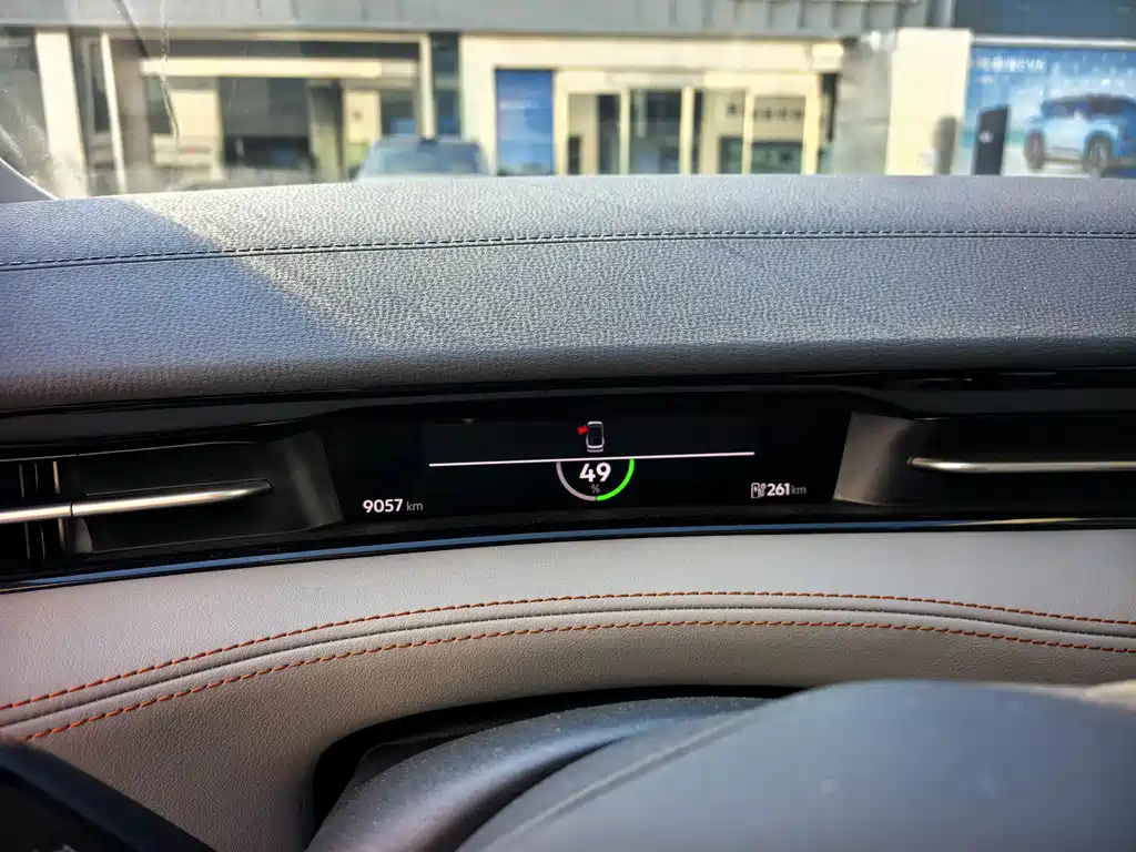 VOLKSWAGEN ID.7 VIZZION