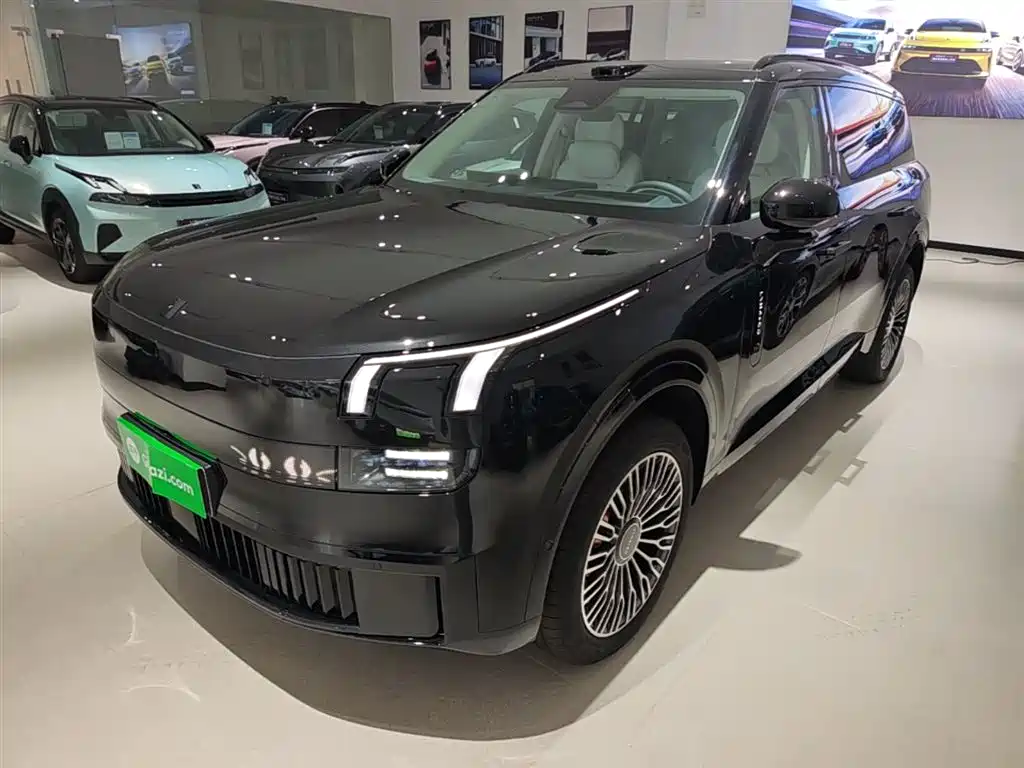 Lynk & Co 领克900 2025