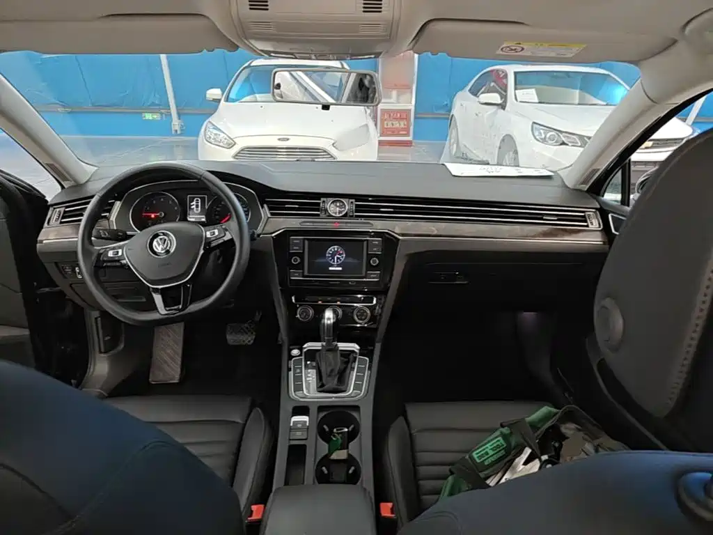 Volkswagen Magotan — миниатюра 10