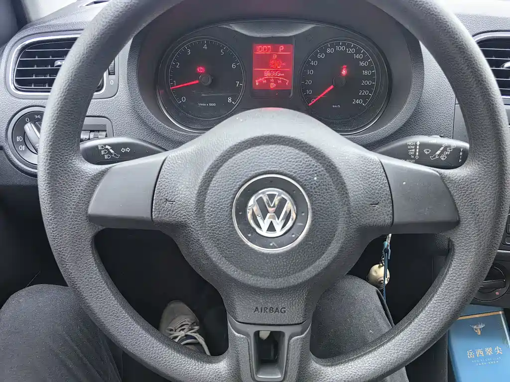 Volkswagen Polo — миниатюра 13