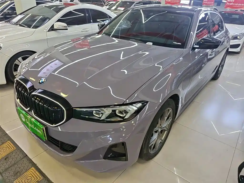 BMW i3 2025