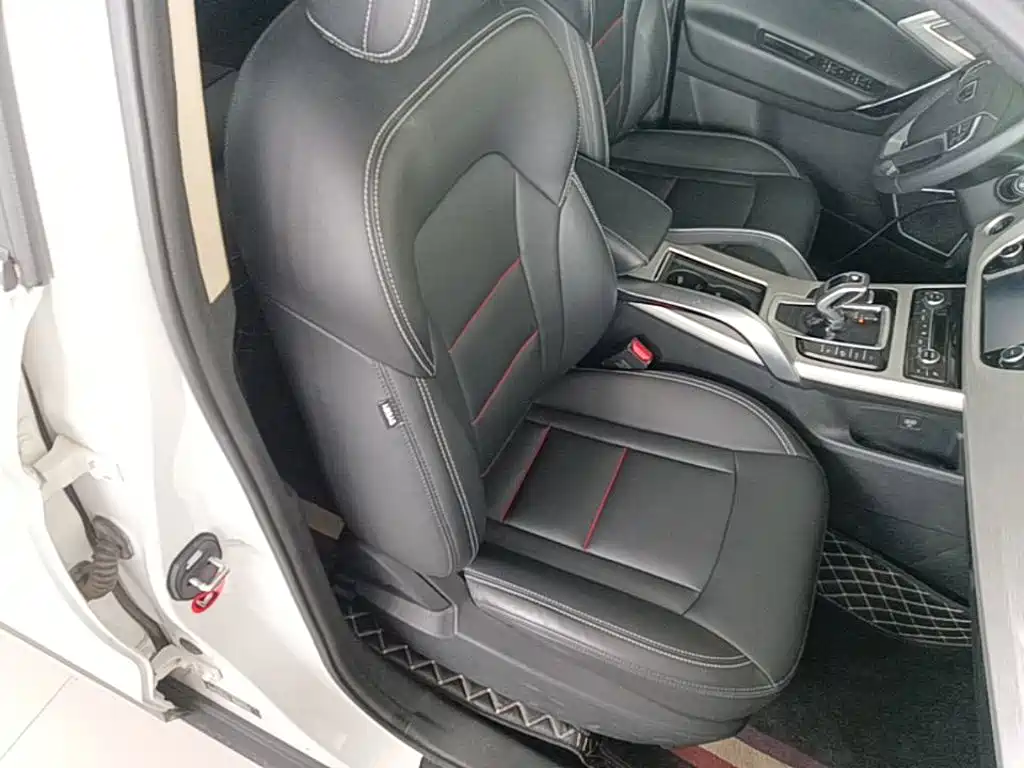 Geely Boyue — миниатюра 25
