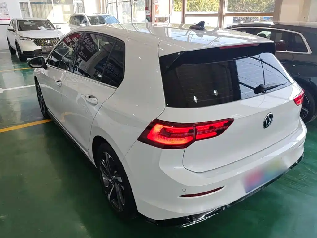 Volkswagen Golf — миниатюра 5