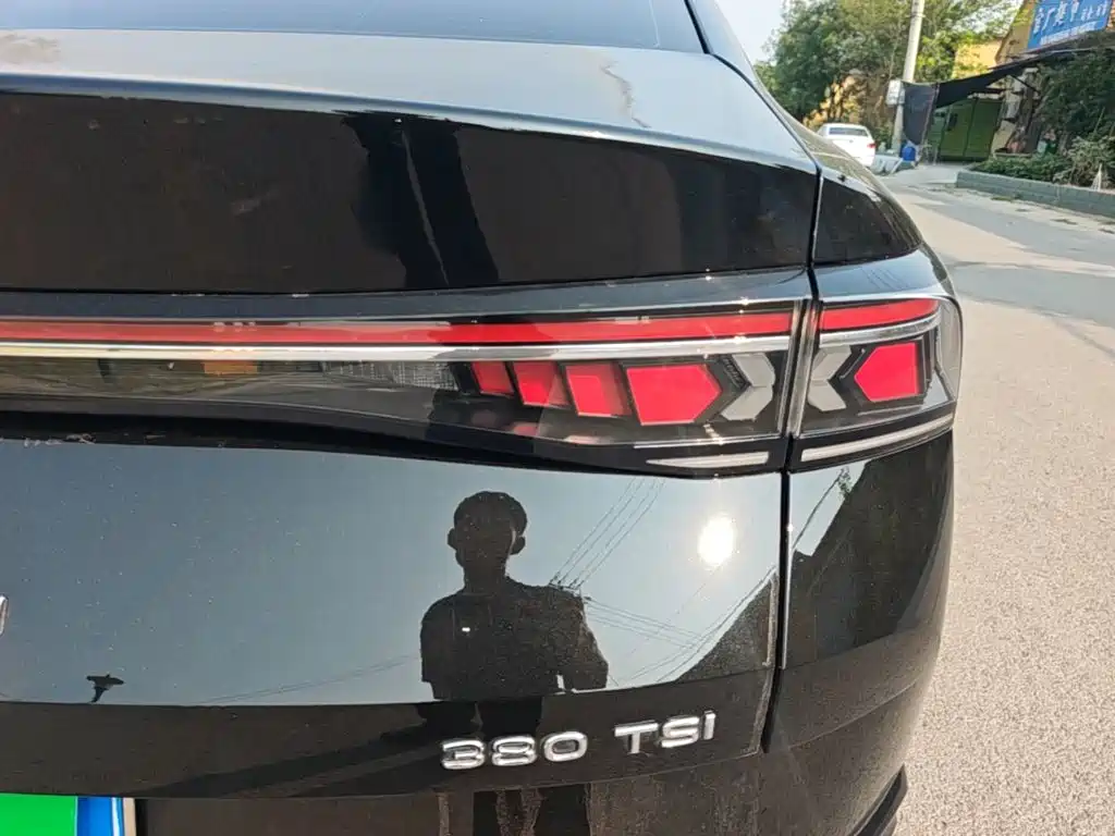 Volkswagen Magotan — миниатюра 8