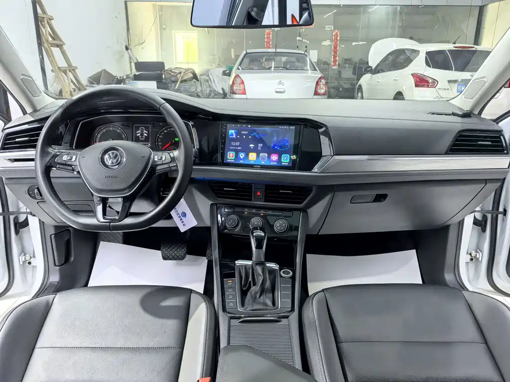 Volkswagen Sagitar — миниатюра 5