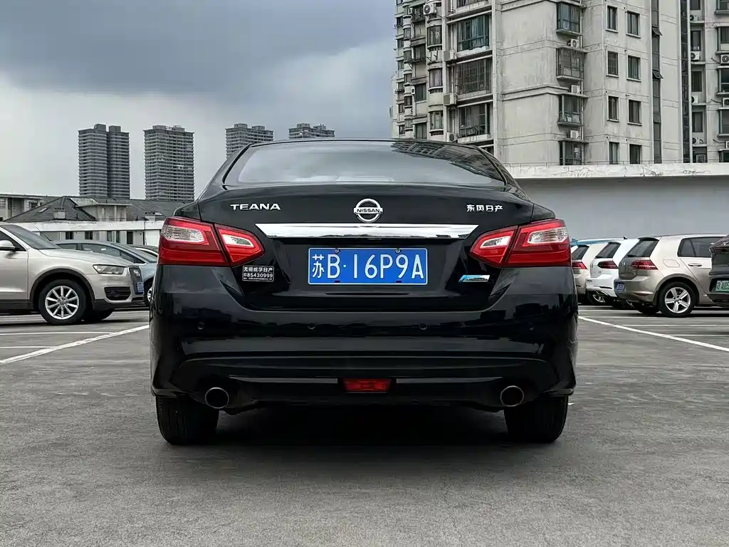 Nissan Teana — миниатюра 9