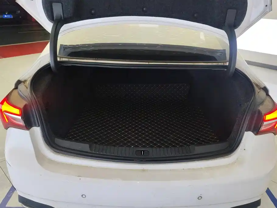 Buick Verano — миниатюра 4