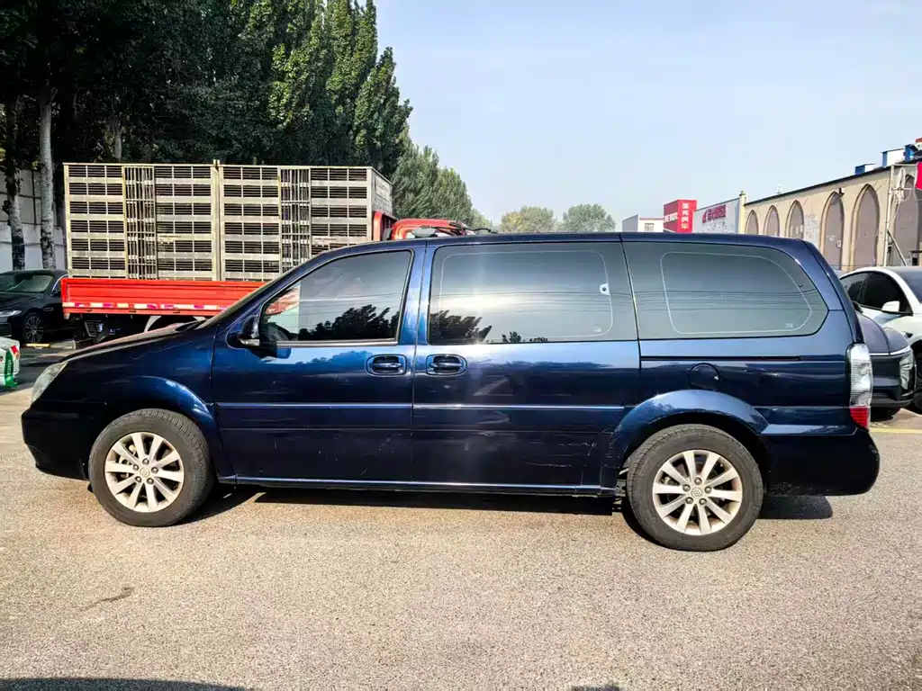 Buick GL8 — миниатюра 7