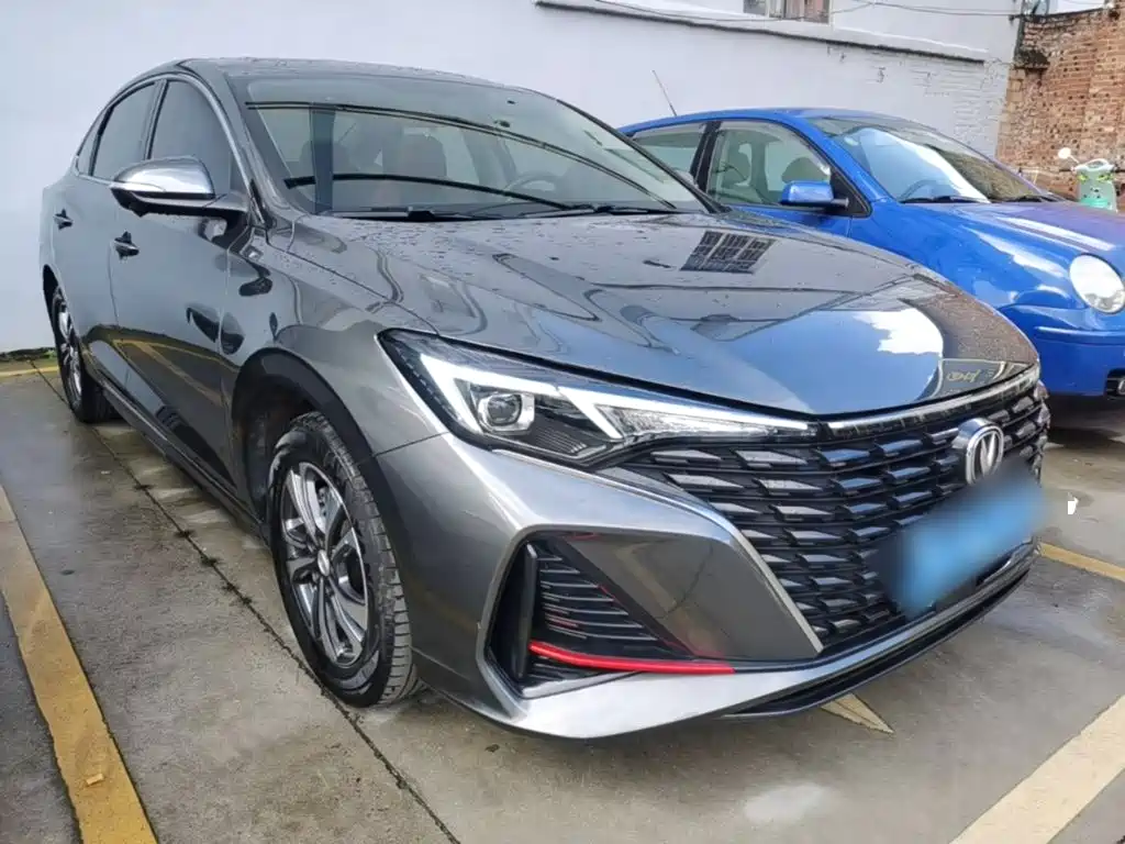 Changan Eado — миниатюра 4