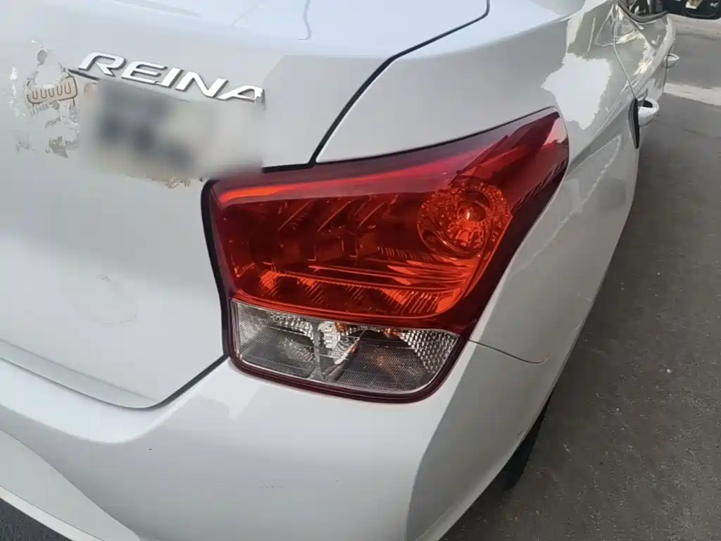 Hyundai Verna — миниатюра 8