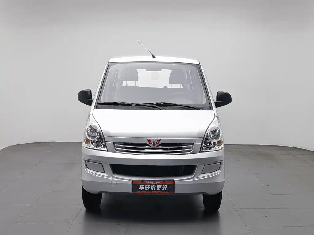 Wuling Rongguang S — миниатюра 3