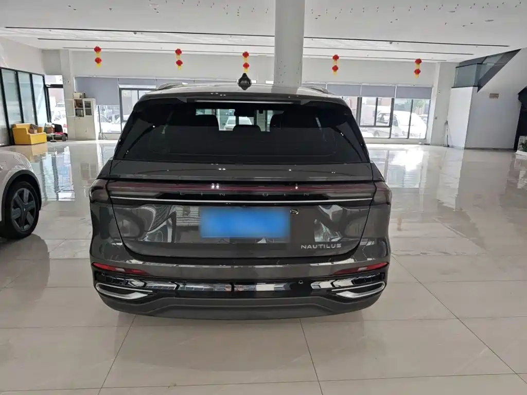 Lincoln Nautilus — миниатюра 10