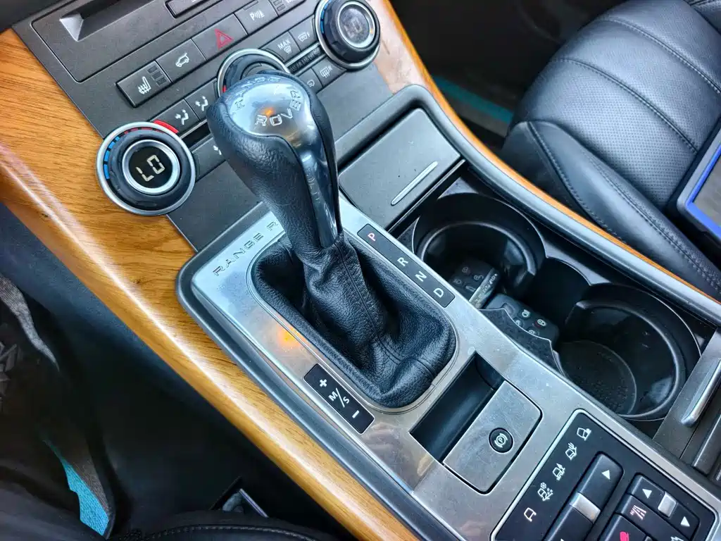 Land Rover Sport — миниатюра 6