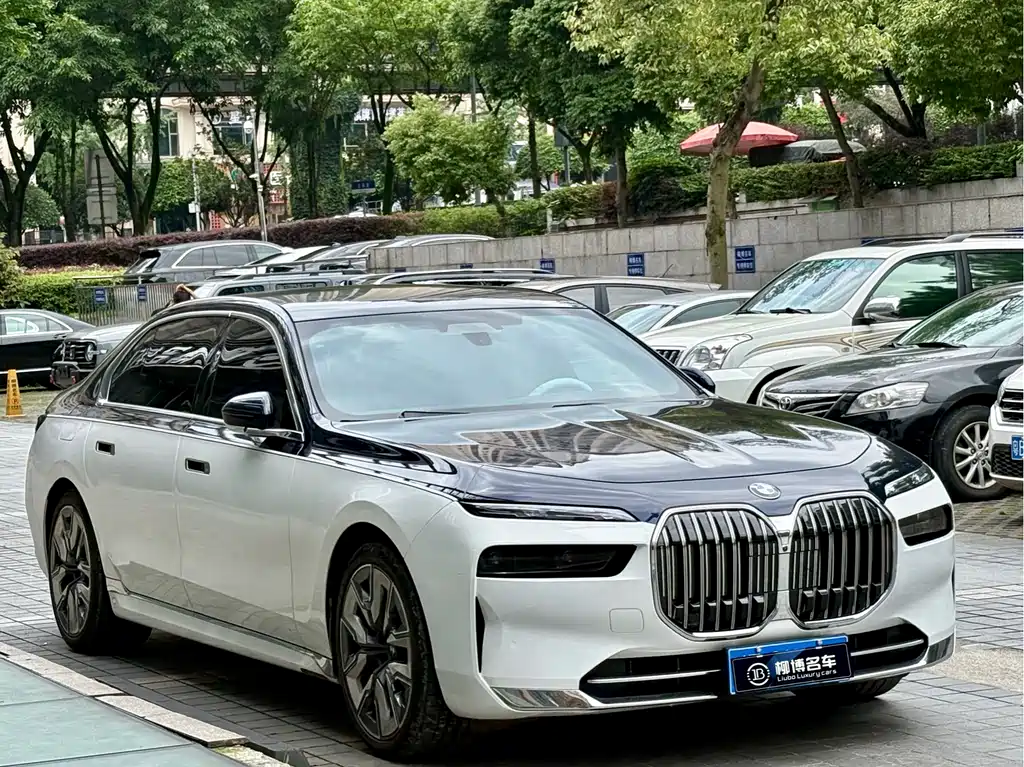 BMW 7 Series 7 2023 740Li Premium Luxury