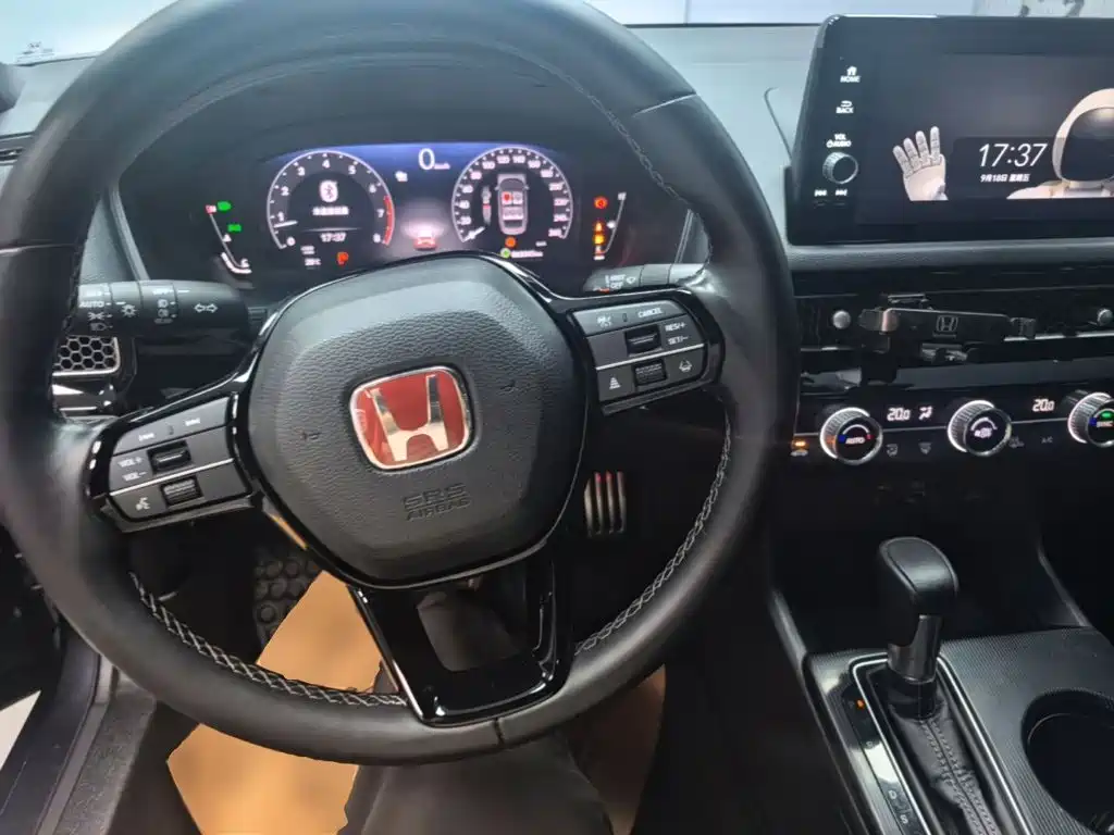 Honda Civic — миниатюра 10