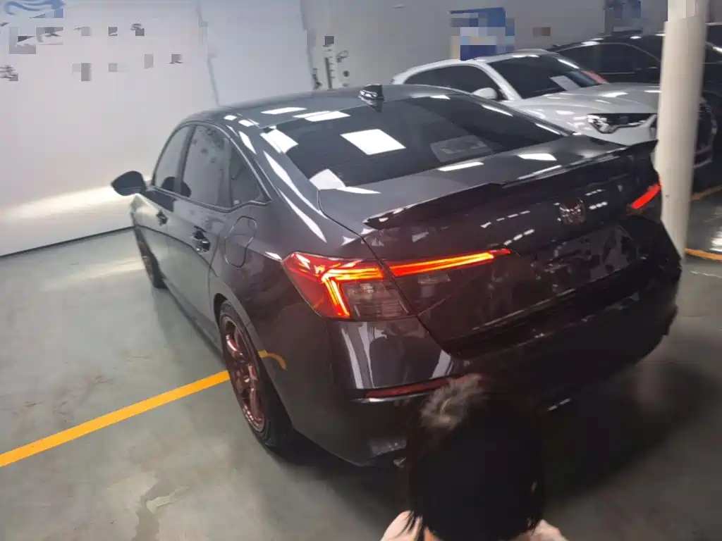 Honda Civic — миниатюра 5