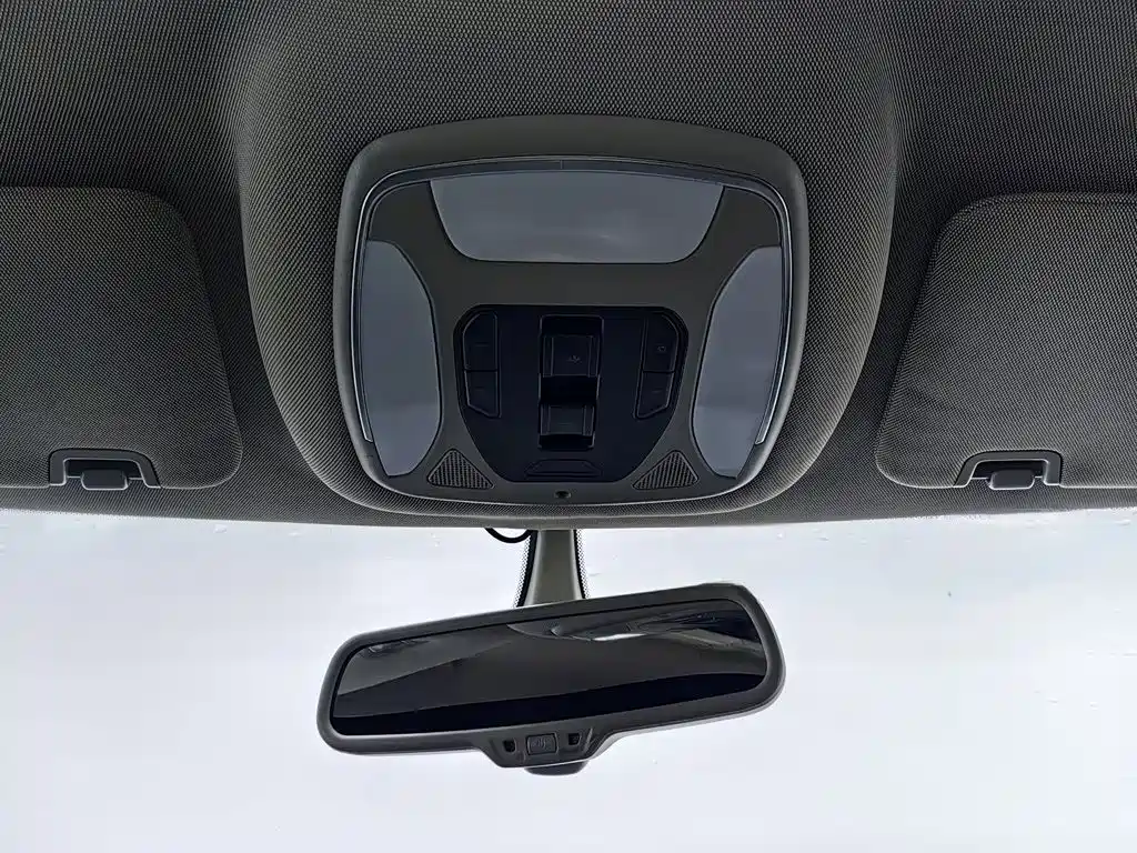 Volkswagen Polo — миниатюра 6