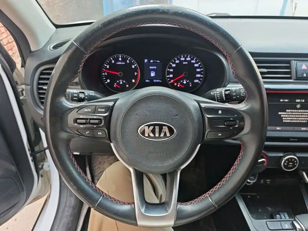 Kia KX Cross — миниатюра 11