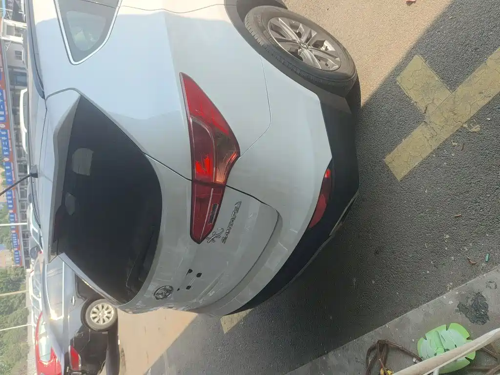Hyundai Santa Fe — миниатюра 25