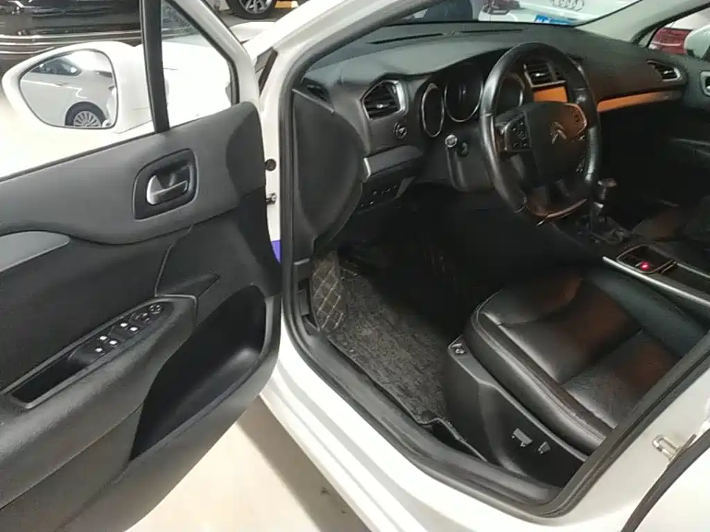 Citroen C4L — миниатюра 16