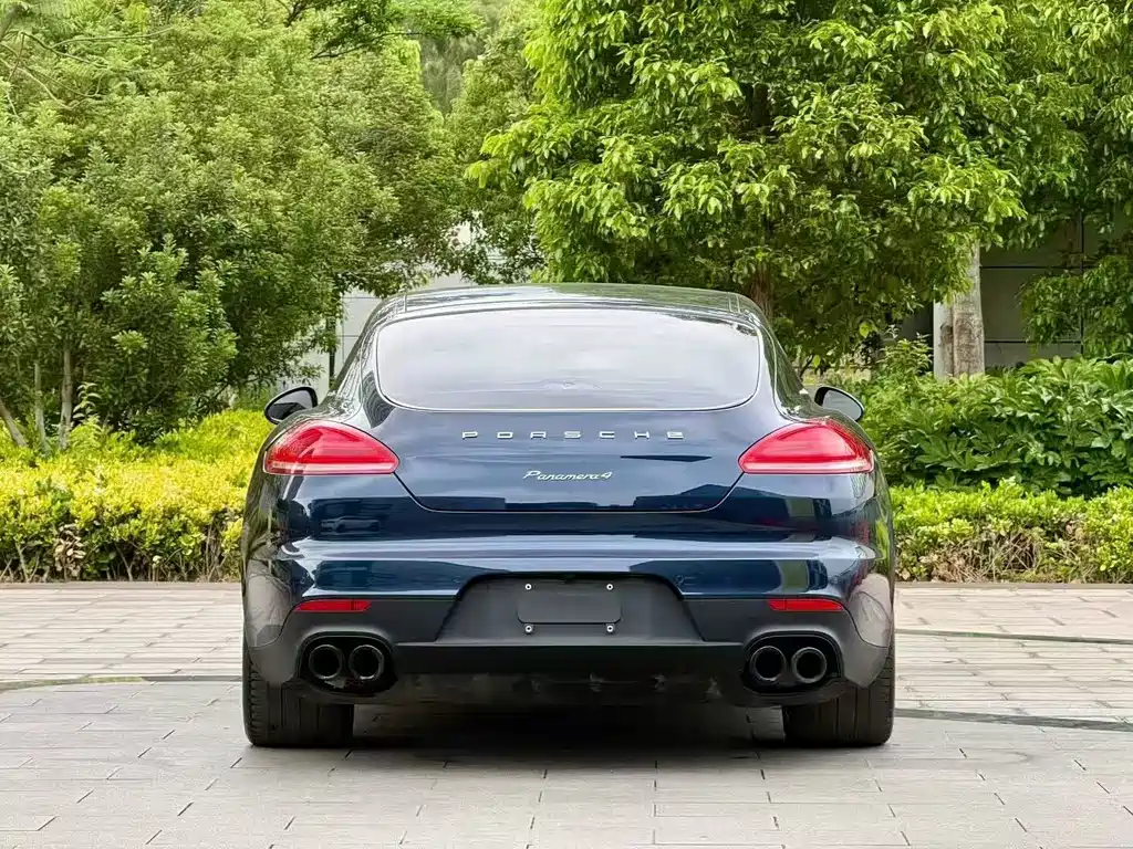Porsche Panamera — миниатюра 7