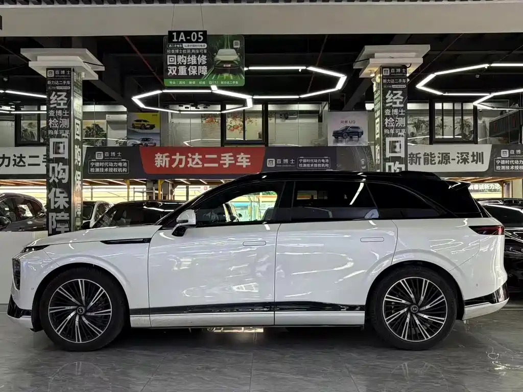 XPeng G9 — миниатюра 3