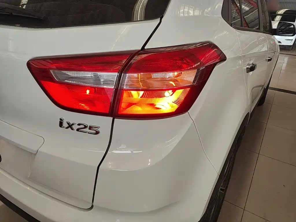 Hyundai ix25 — миниатюра 8