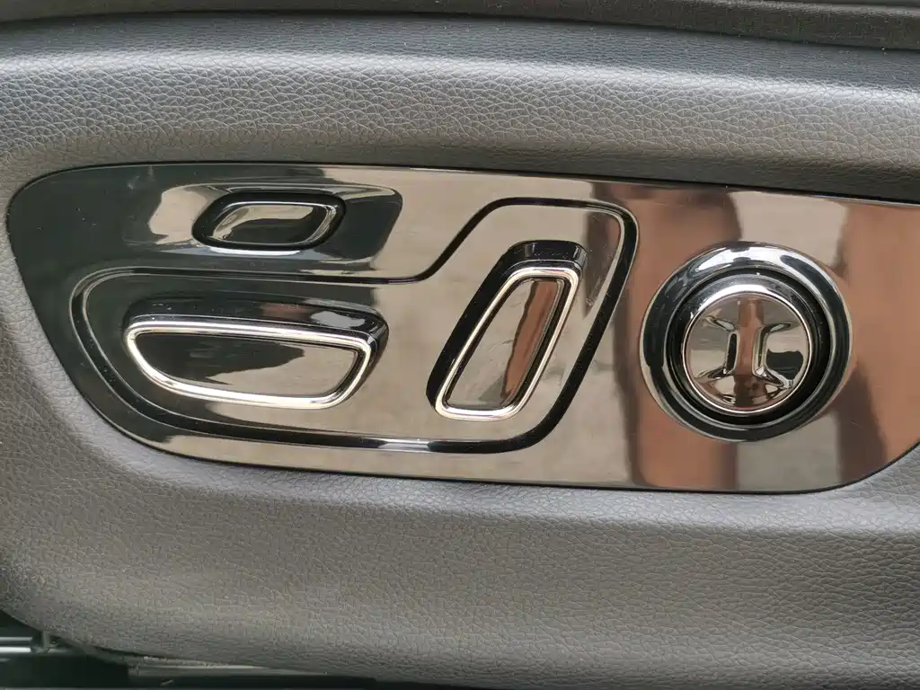GAC Motor Trumpchi GS8 — миниатюра 16