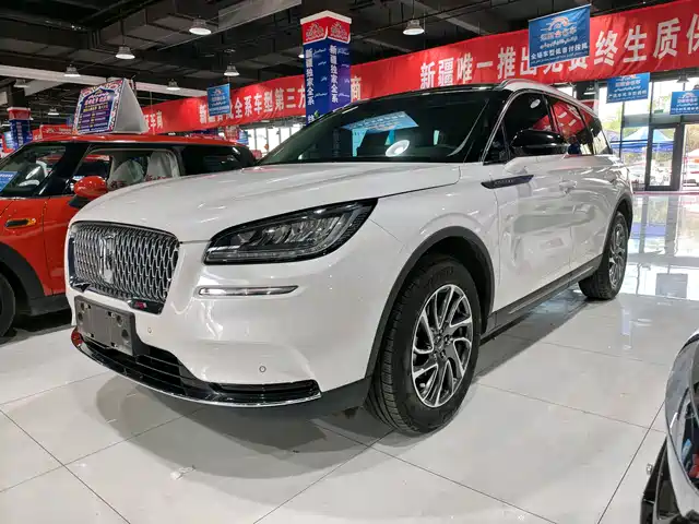 LINCOLN ADVENTURER