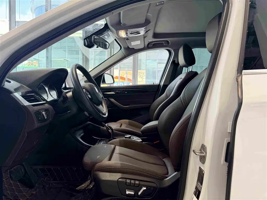BMW X1 — миниатюра 4