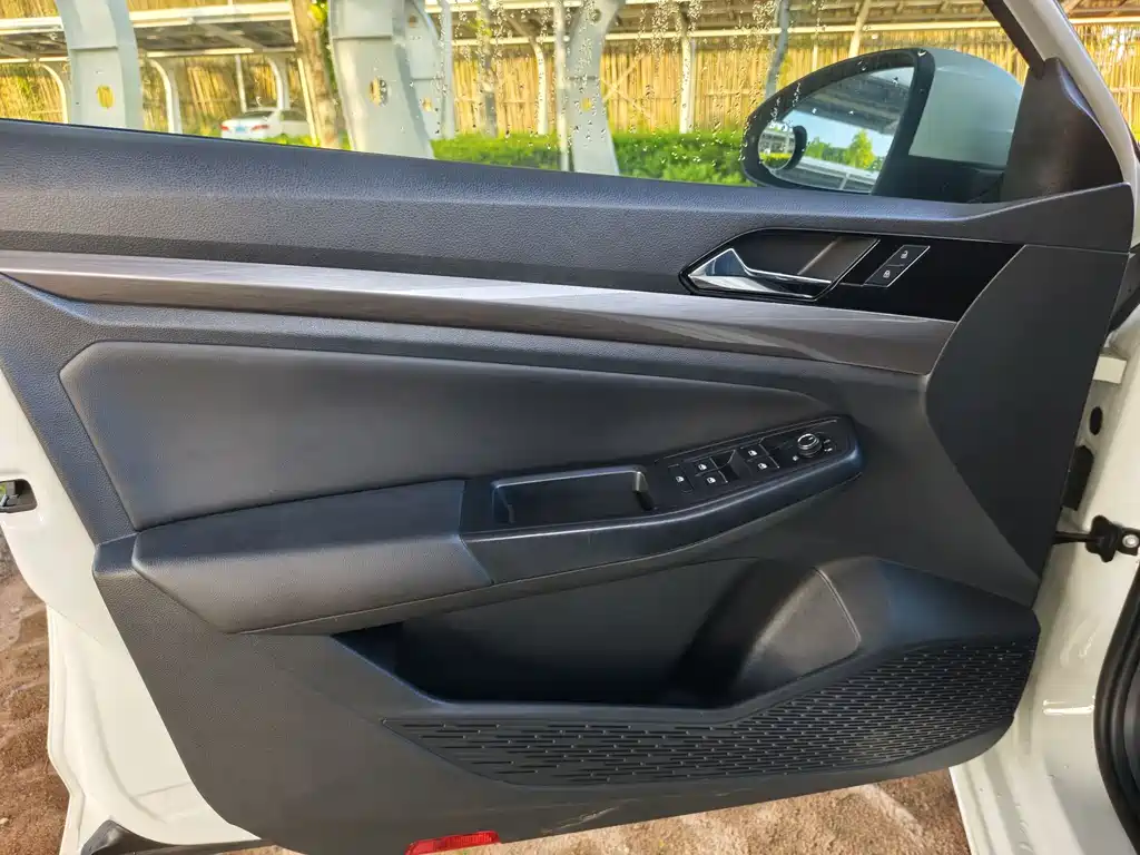 Volkswagen Bora 2019 280TSI DSG Elite VI