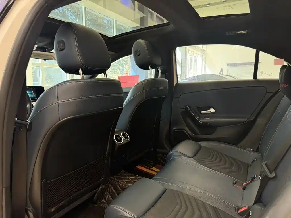 Mercedes-Benz A-Class — миниатюра 5