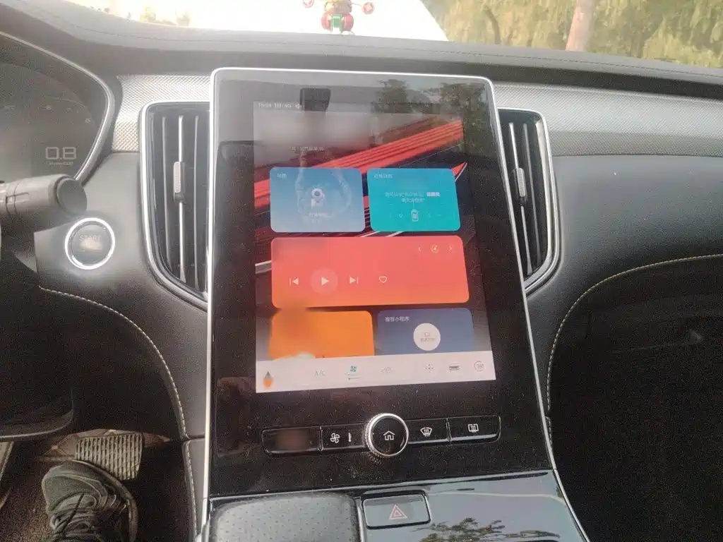 Roewe i6 MAX — миниатюра 6