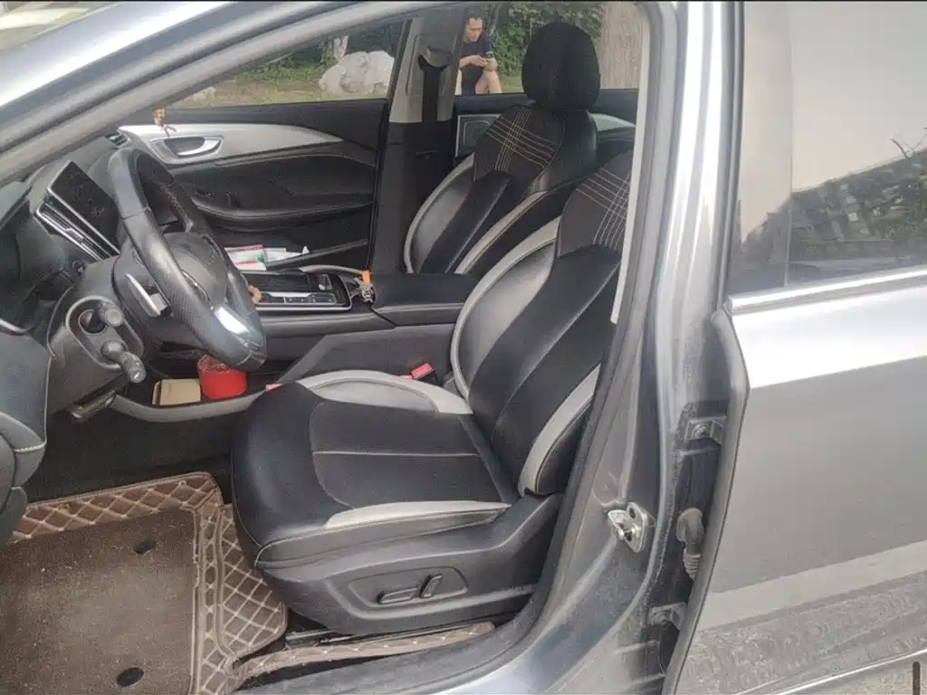 Roewe i6 MAX — миниатюра 18