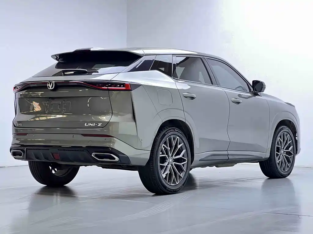 CHANGAN UNI Z NEW ENERGY