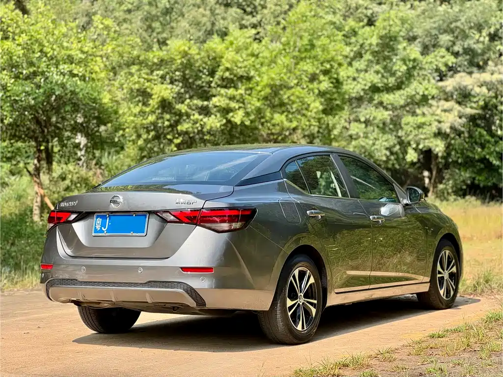 Nissan Sylphy — миниатюра 6
