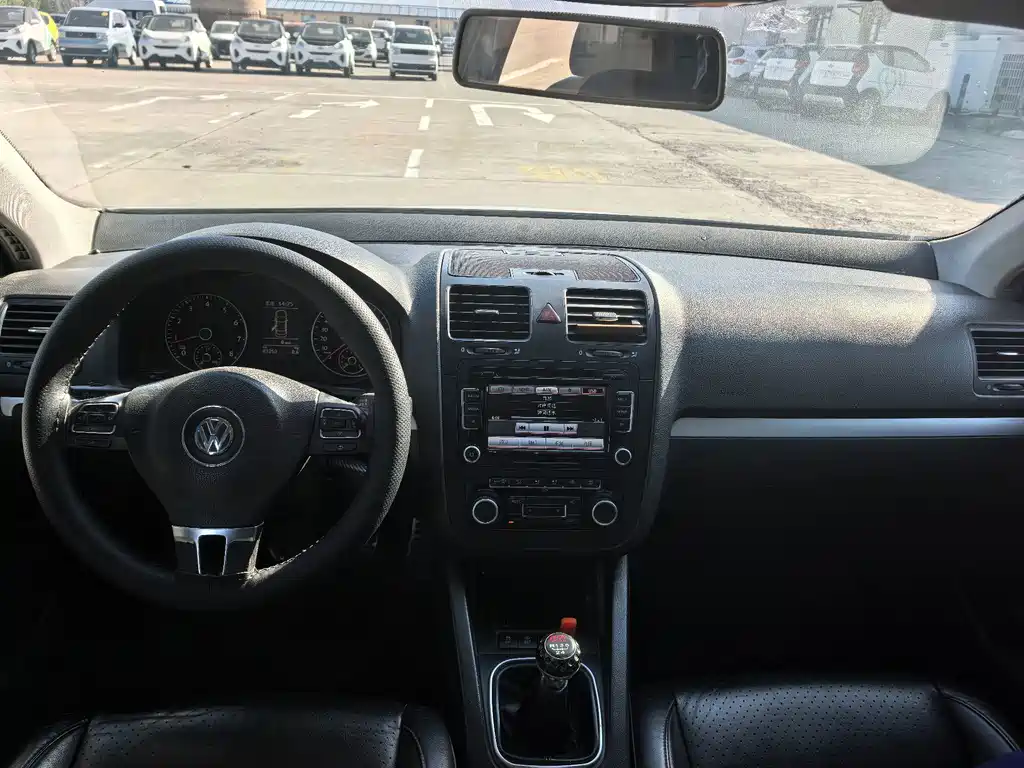 Volkswagen Sagitar — миниатюра 8