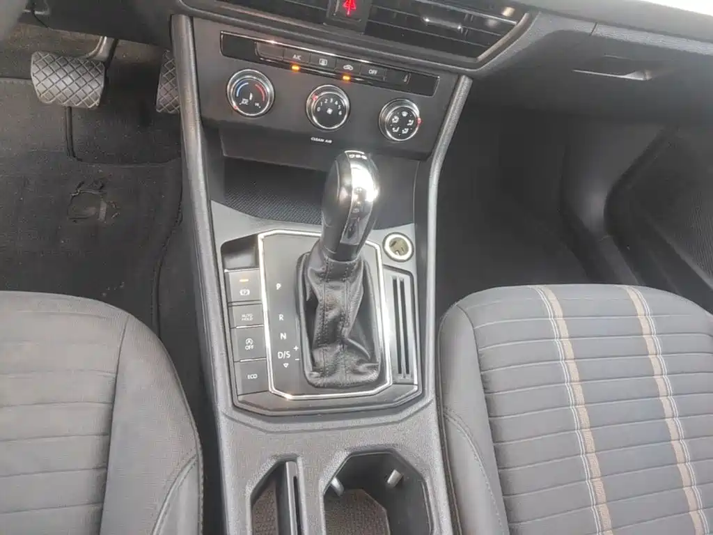 Volkswagen Lavida — миниатюра 14