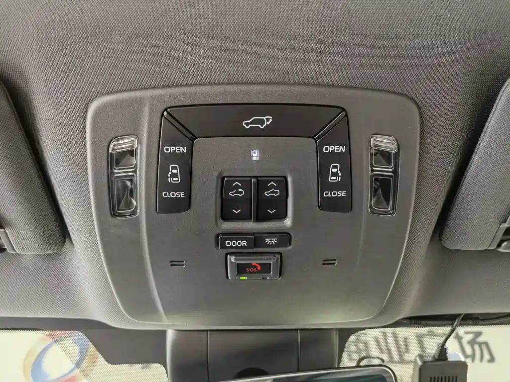 Toyota Sienna — миниатюра 15