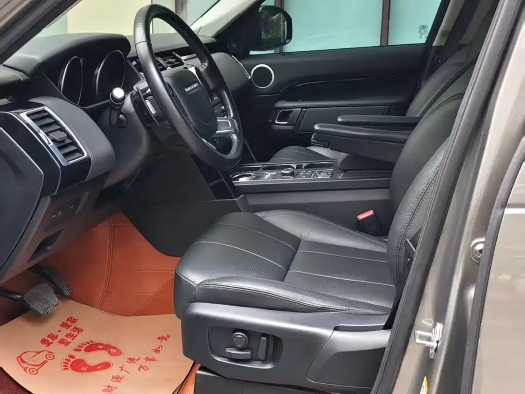 Land Rover Discovery — миниатюра 7