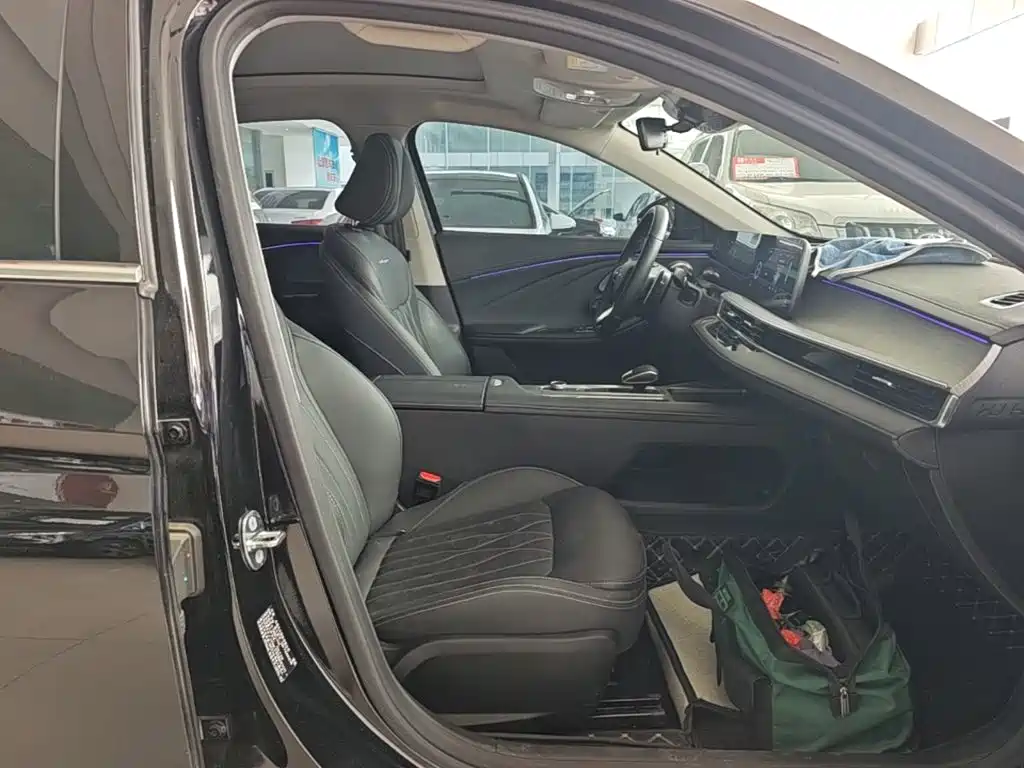 Chery Arrizo 8 — миниатюра 25