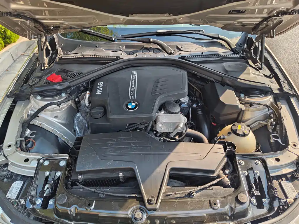 BMW 3 Series — миниатюра 31