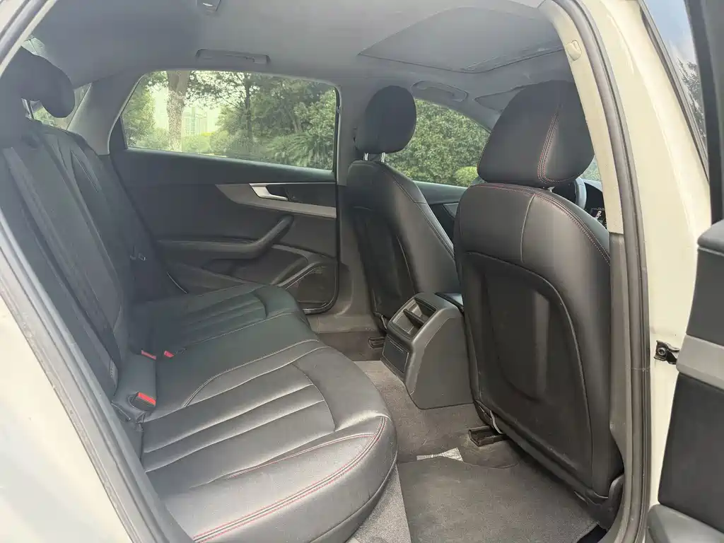 Audi A4L — миниатюра 11