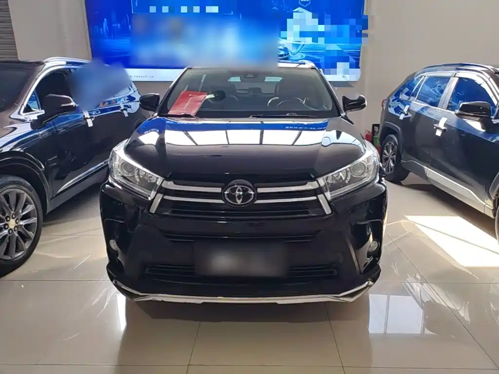 Toyota Highlander — миниатюра 3