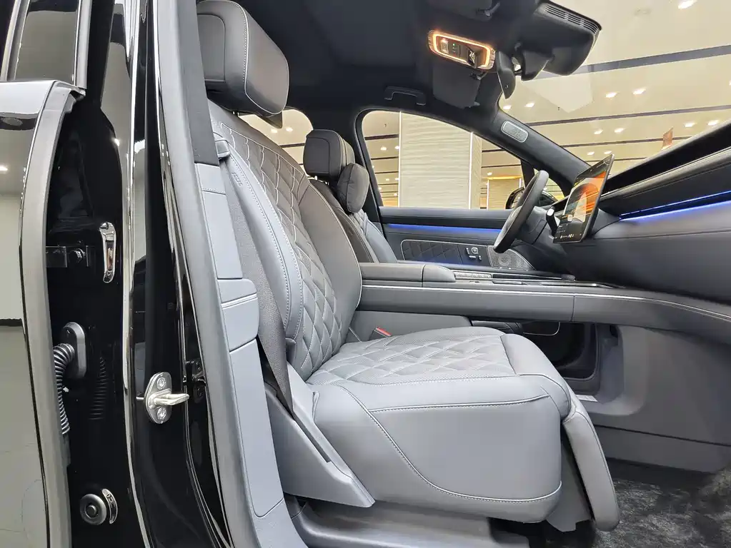NIO ES8 — миниатюра 10