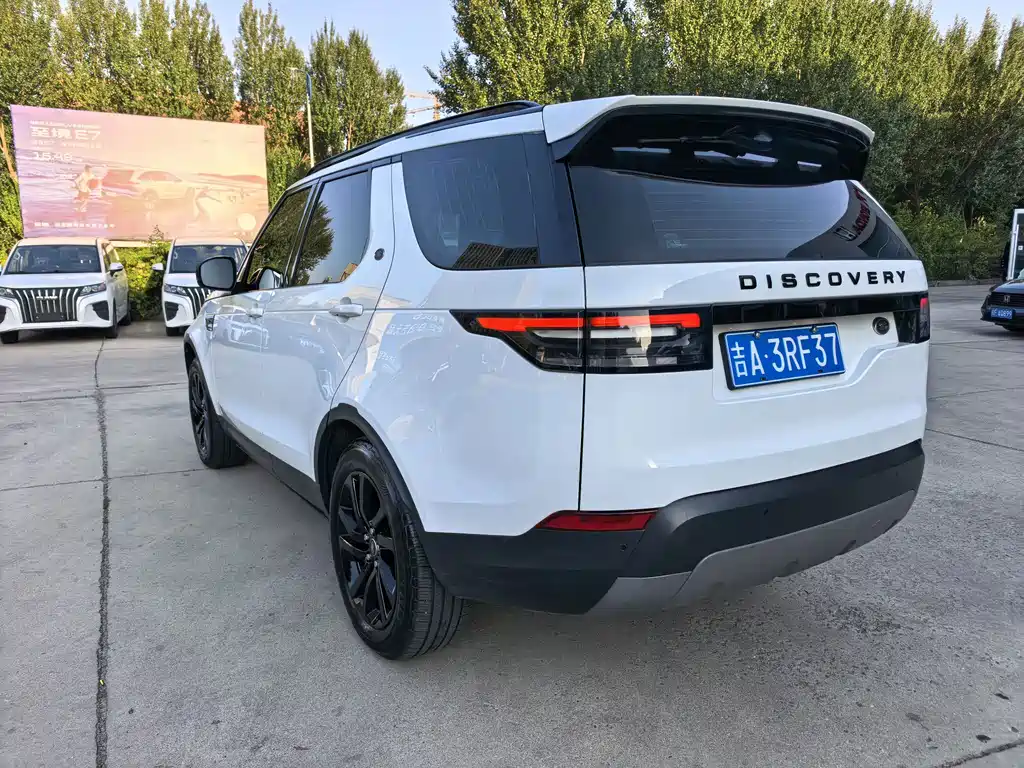 Land Rover Discovery — миниатюра 8