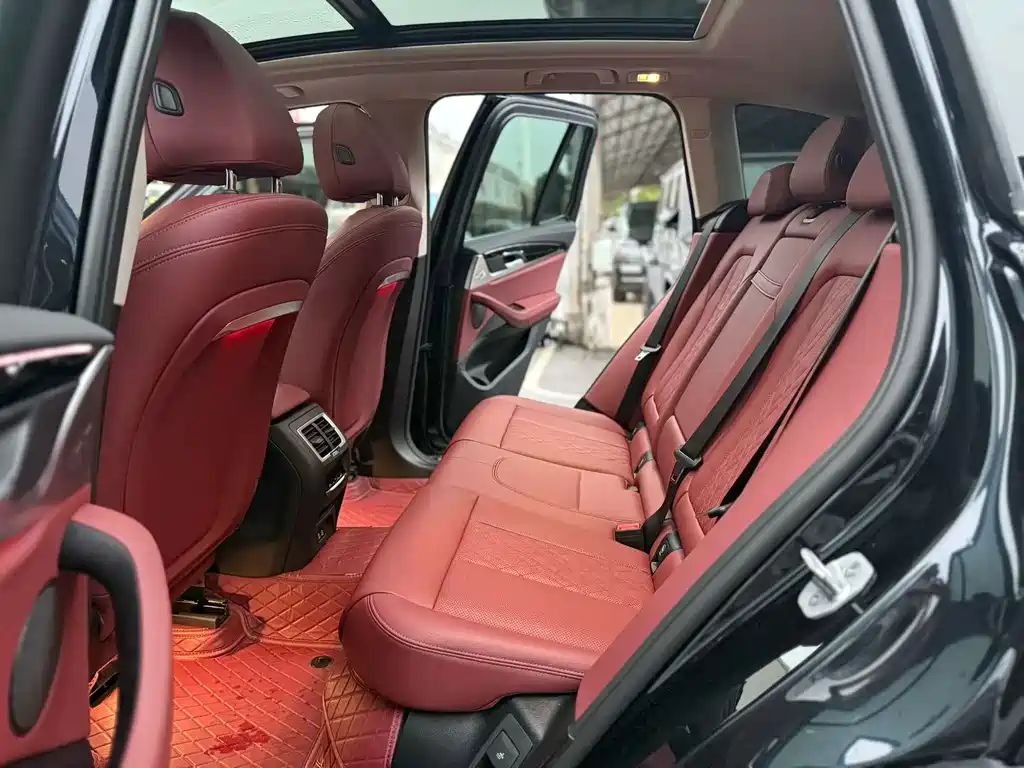 BMW iX3 — миниатюра 9