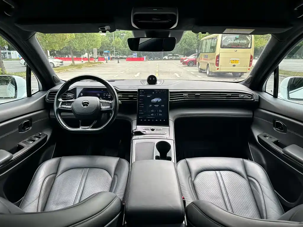NIO EC6 — миниатюра 6