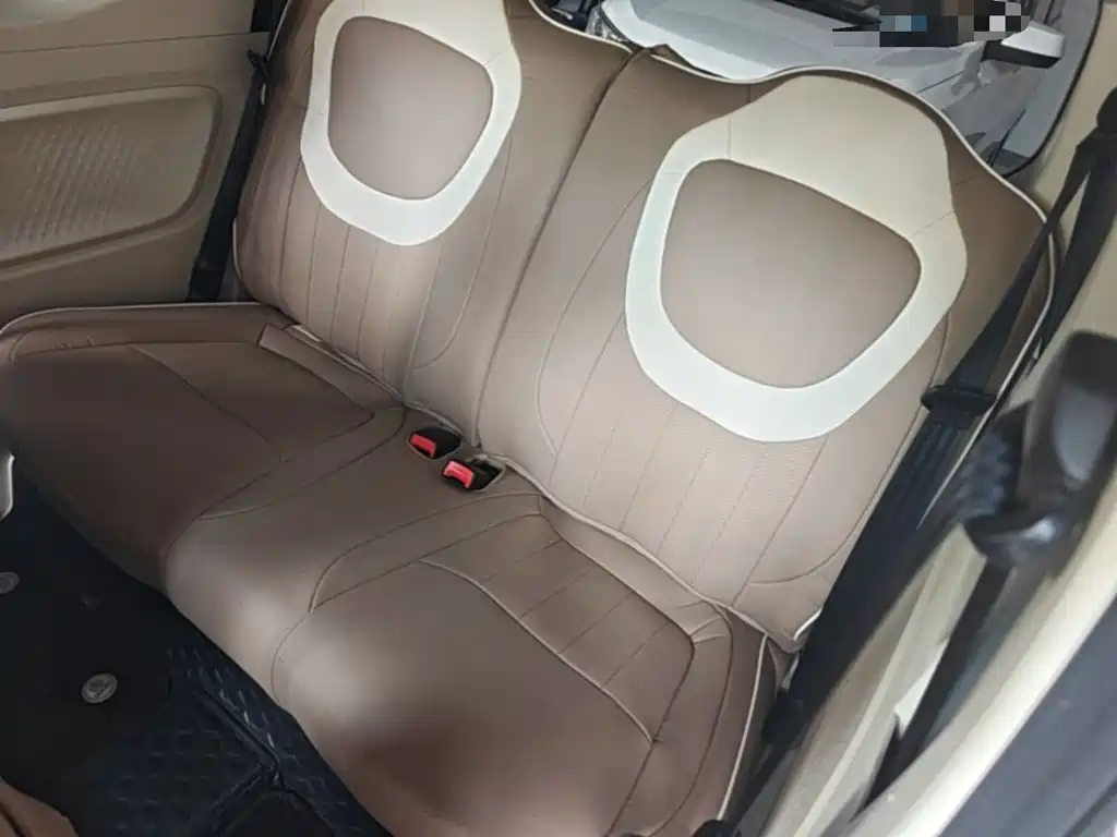 Wuling MINIEV — миниатюра 17