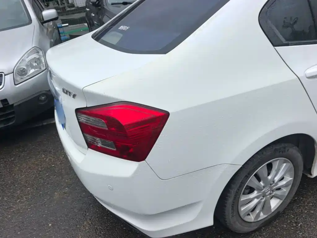 Honda City Classic — миниатюра 7